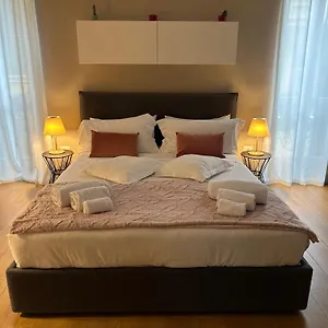 https://domus-suites-verona.hotelinveneto.com