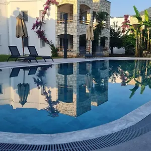 https://sun-garden-apart-hotel.aegeanhotels.net