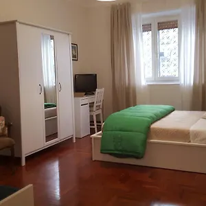 Apartament Homedieci
